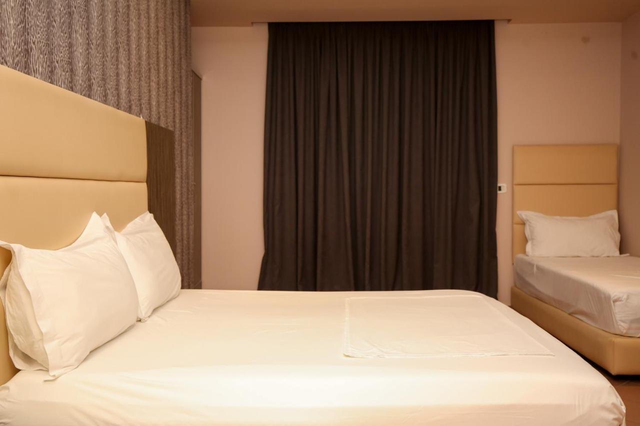 Hotel Aliko Vlora Kültér fotó