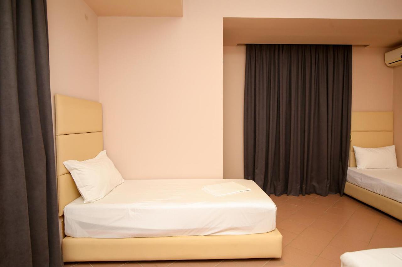 Hotel Aliko Vlora Kültér fotó