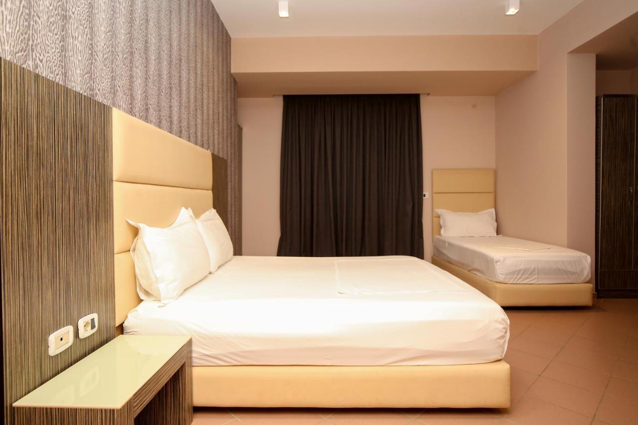 Hotel Aliko Vlora Kültér fotó
