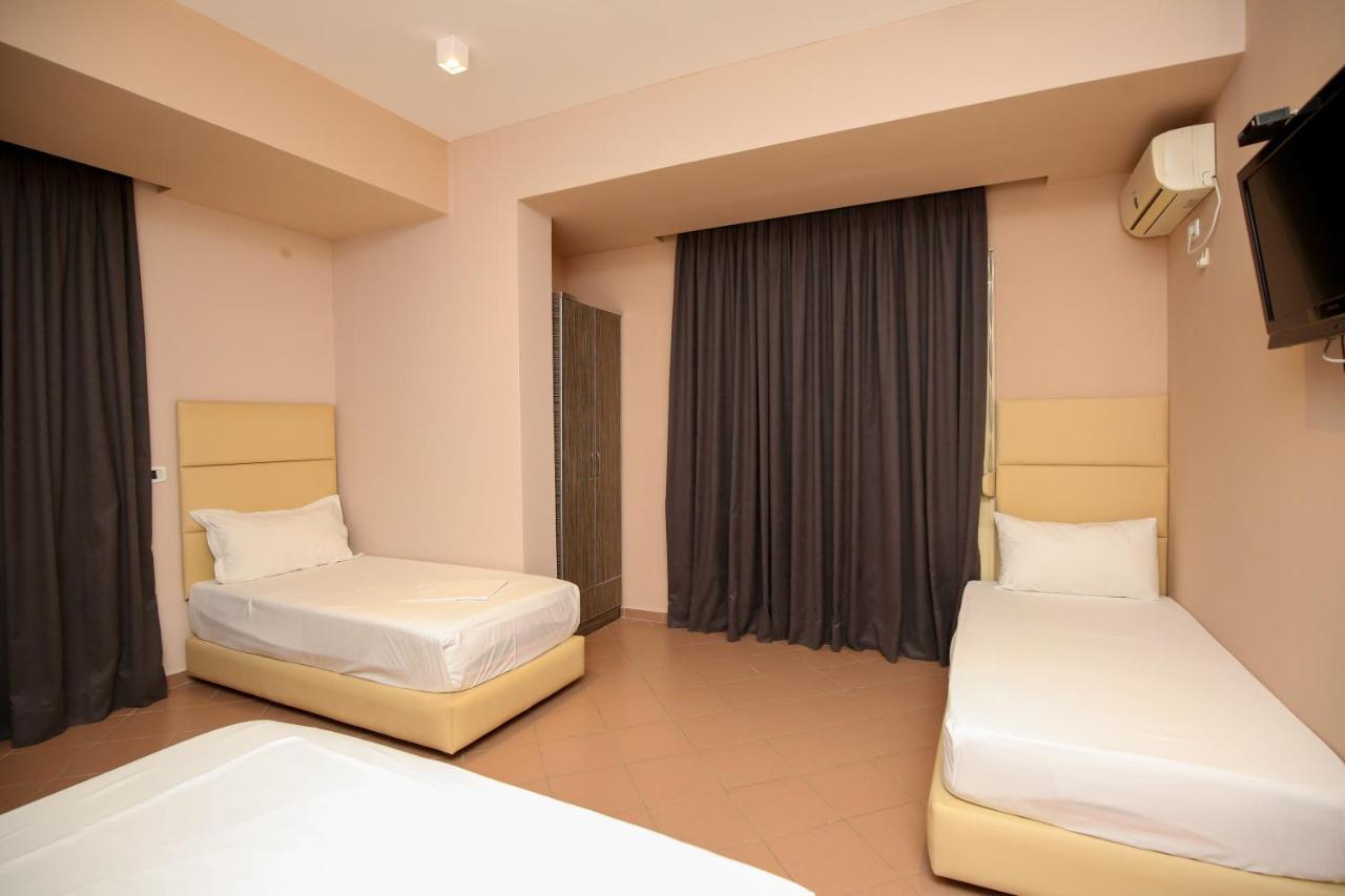 Hotel Aliko Vlora Kültér fotó