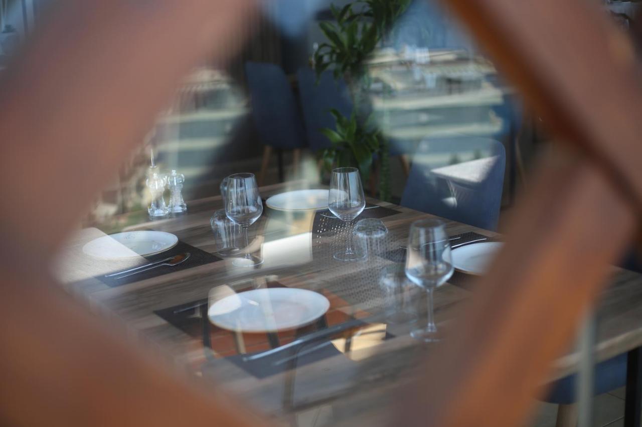 Hotel Aliko Vlora Kültér fotó